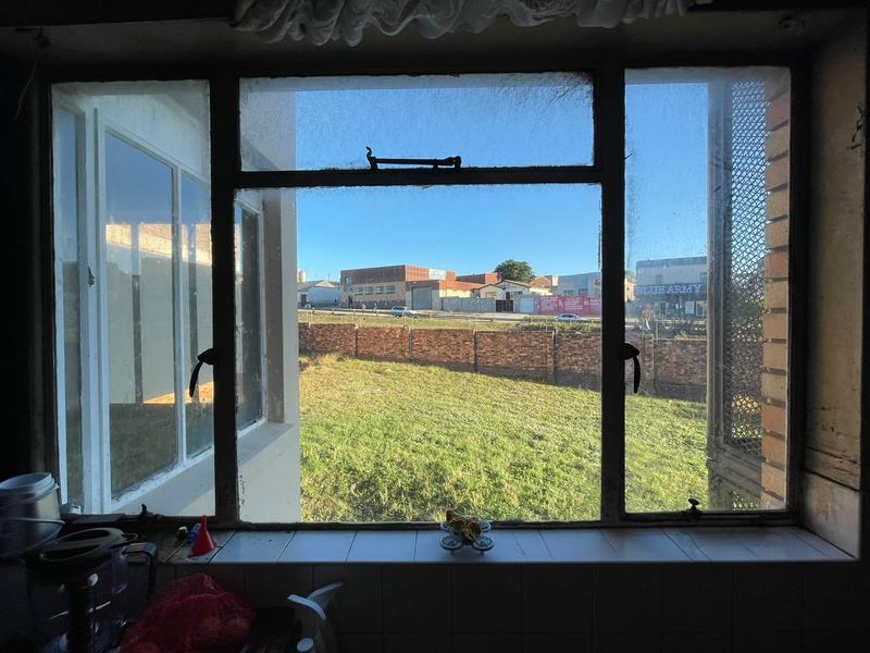 2 Bedroom Property for Sale in Sidwell Eastern Cape